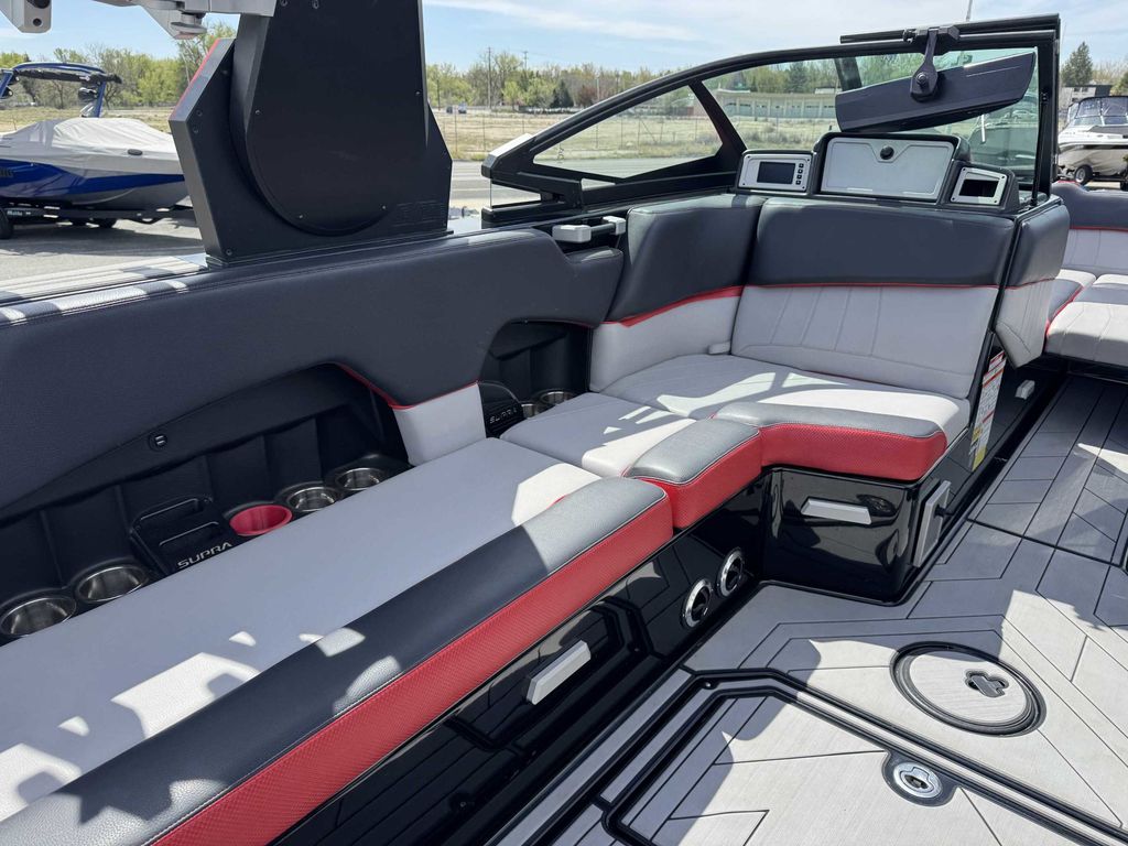 2019 SUPRA SE550
