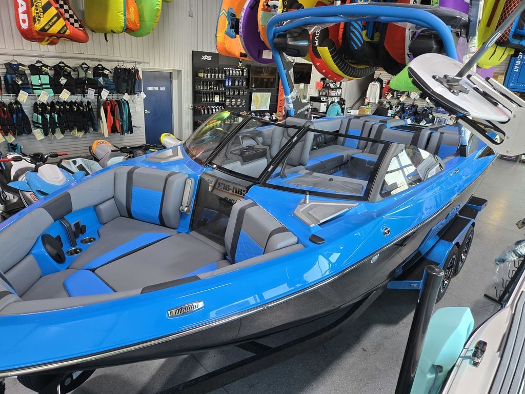 boat.Title