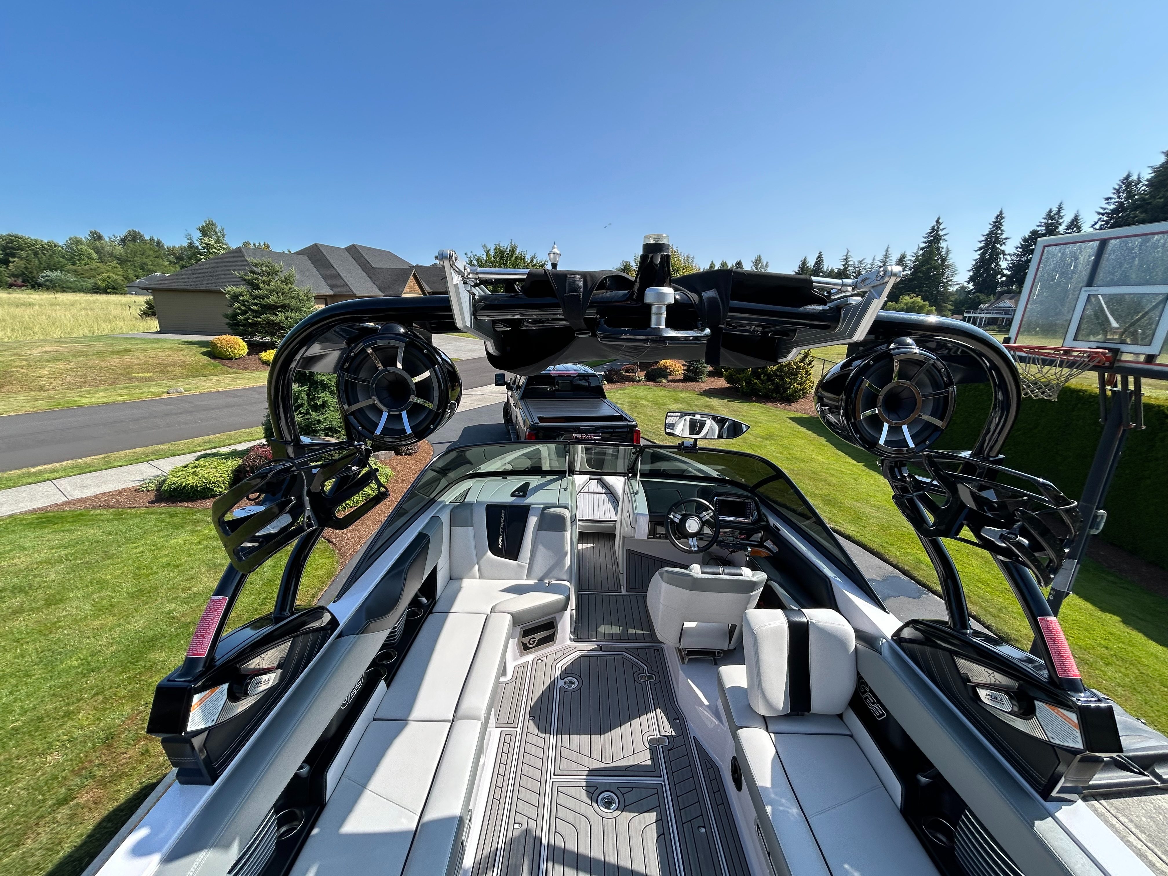 2014 Nautique G23