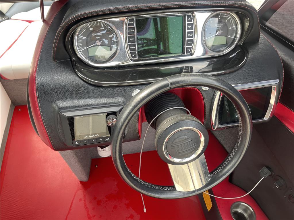 2013 Malibu 247 LSV