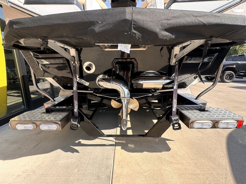 2022 Nautique G25