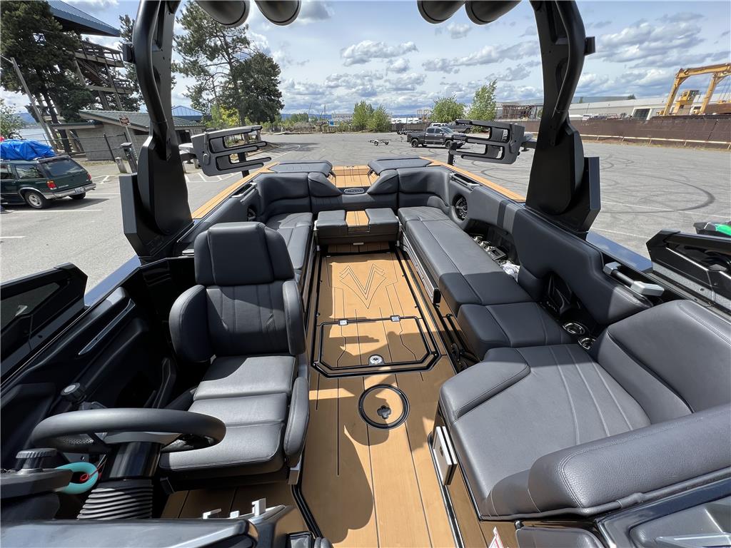 Supra SE 2022 Blacked Out with cool lights and sound system Icon