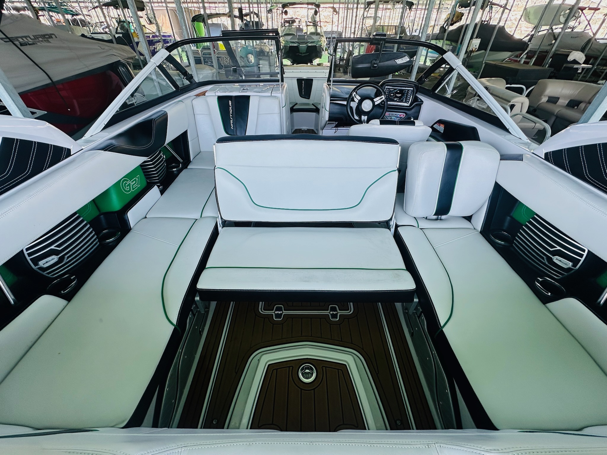 2014 Nautique G21