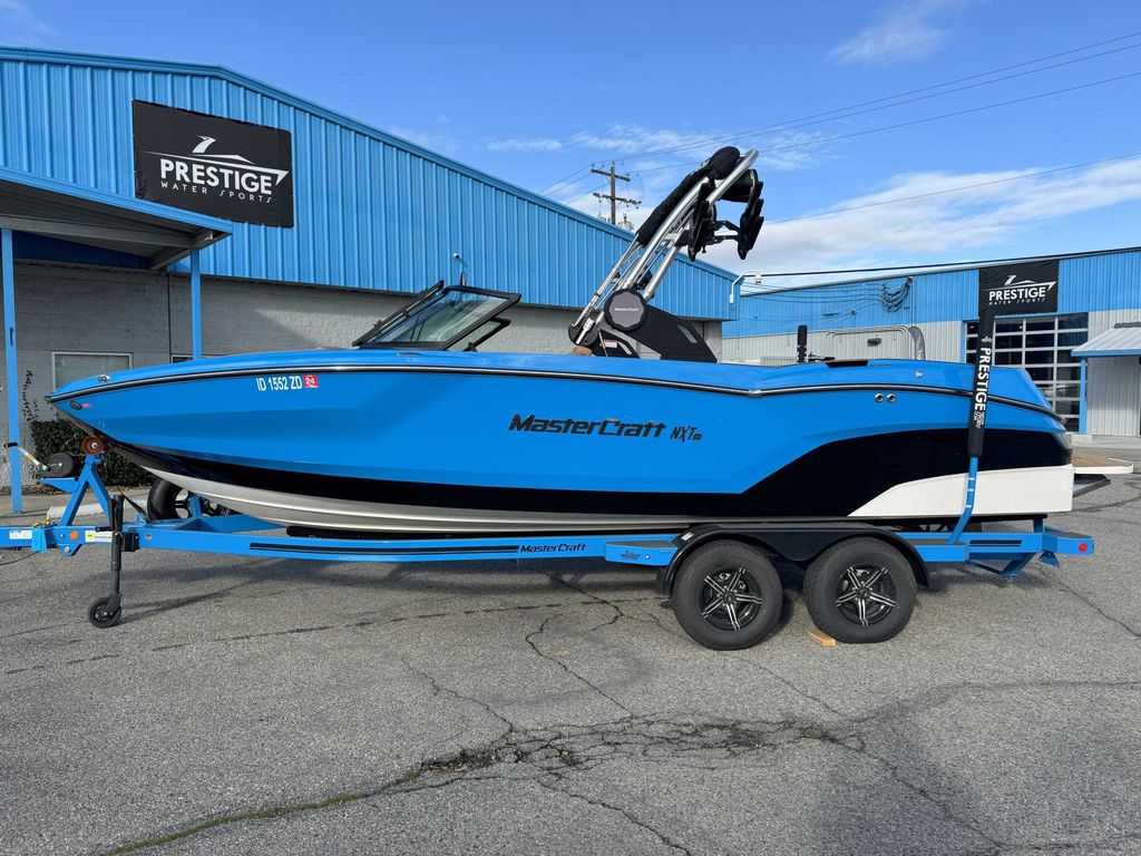 boat.Title