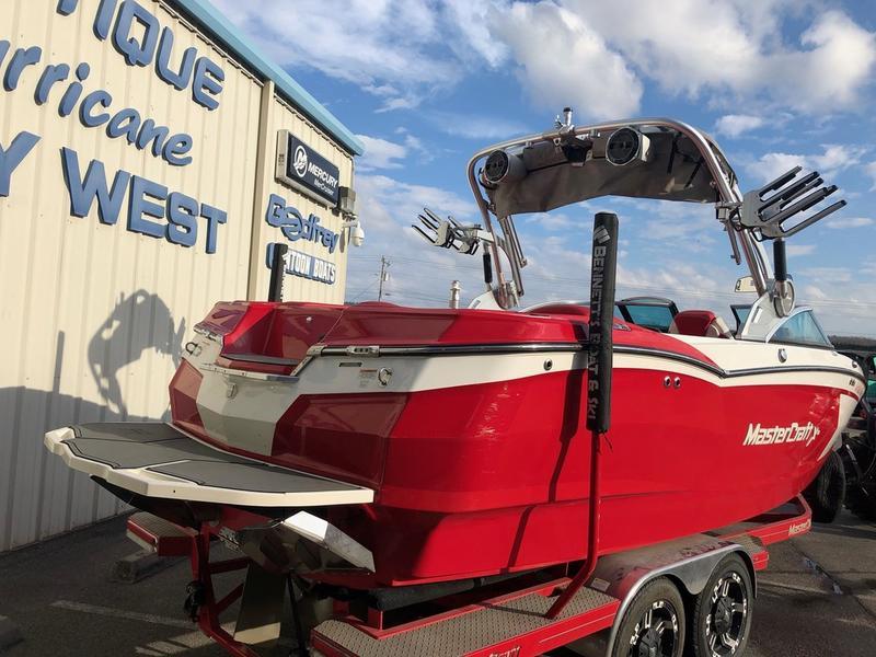 2019 MASTERCRAFT XSTAR