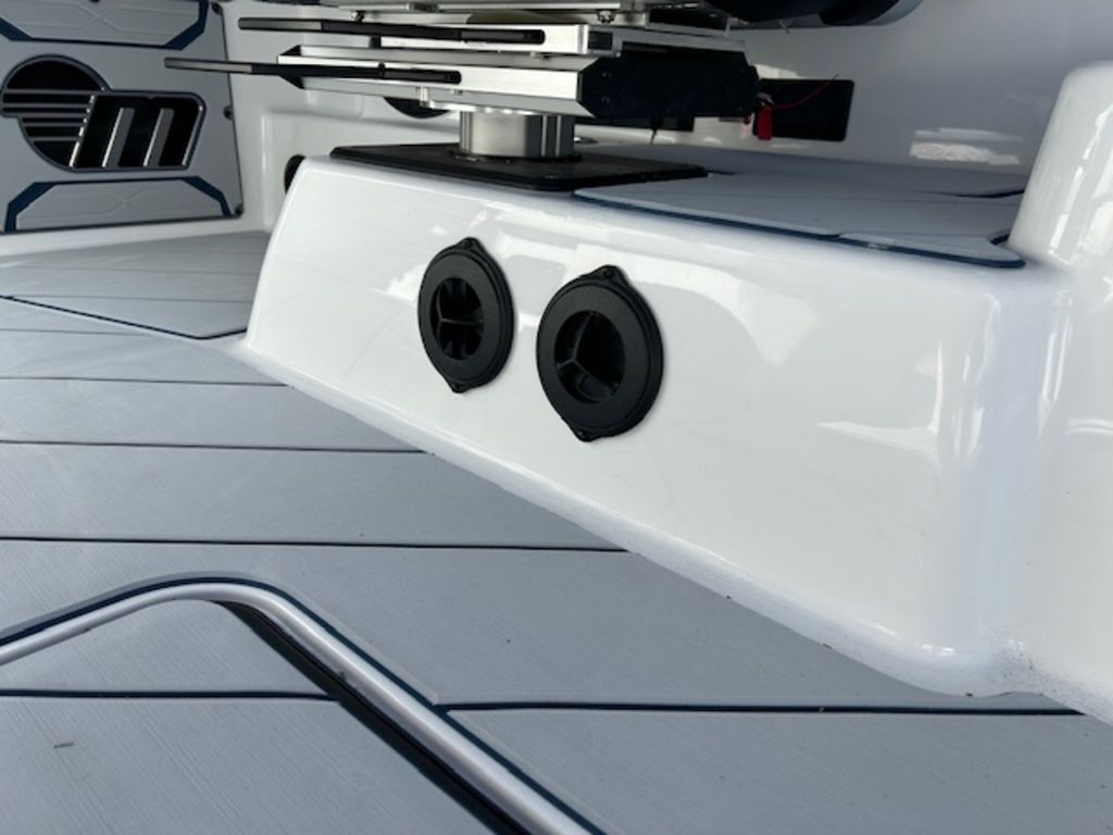 2025 Malibu Boats 26 LSV