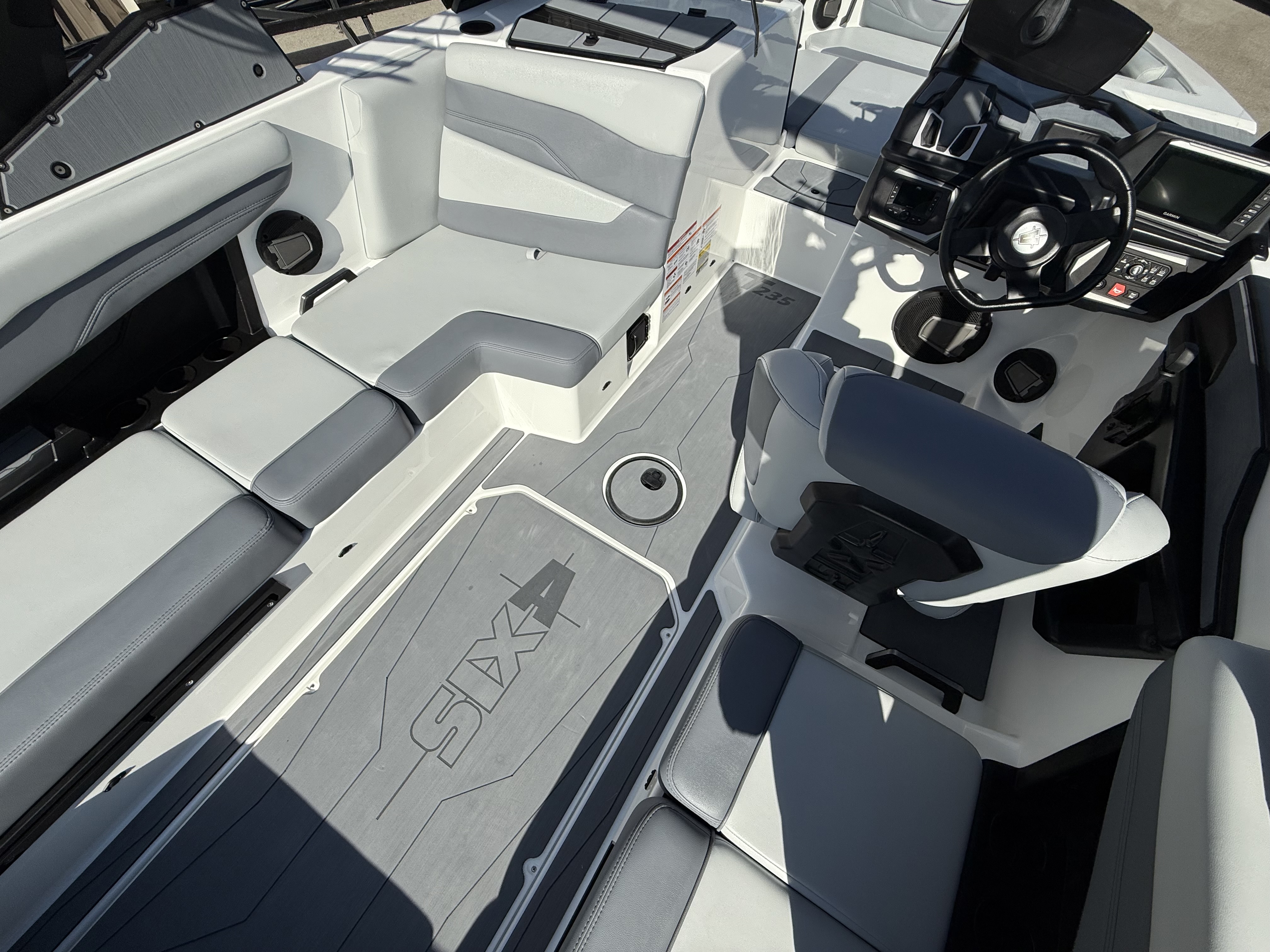 2025 Axis T235