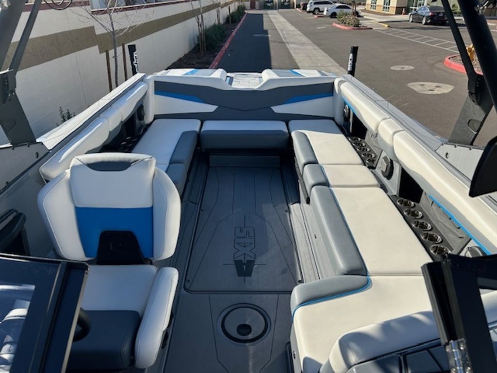 2024 Axis Wake Research T250