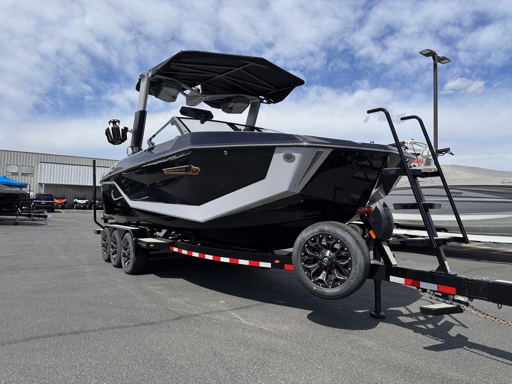 2025 Nautique Super Air Nautique G25