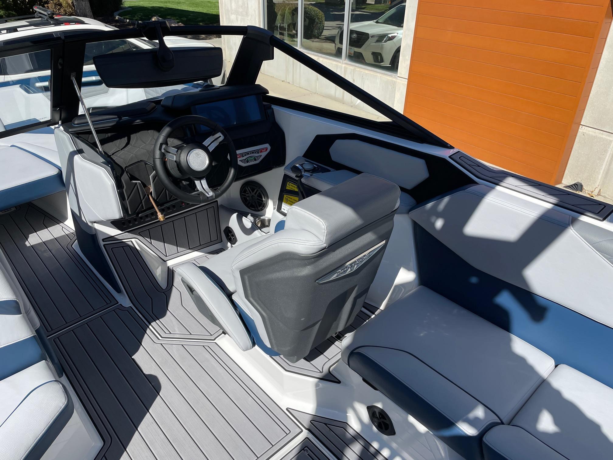 2023 Nautique S25 W/ZZ8 600HP SuperCharged Power Plant