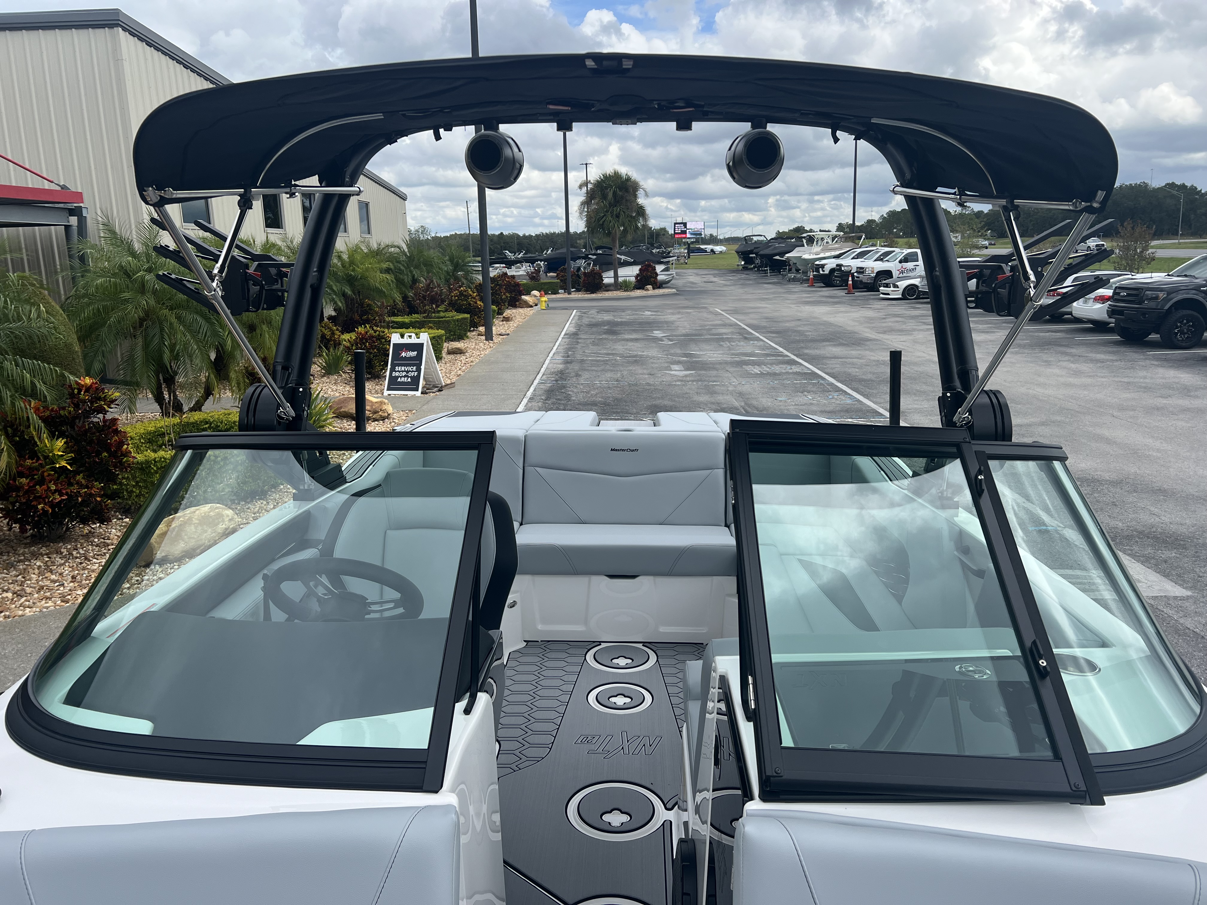 2025 MasterCraft NXT20
