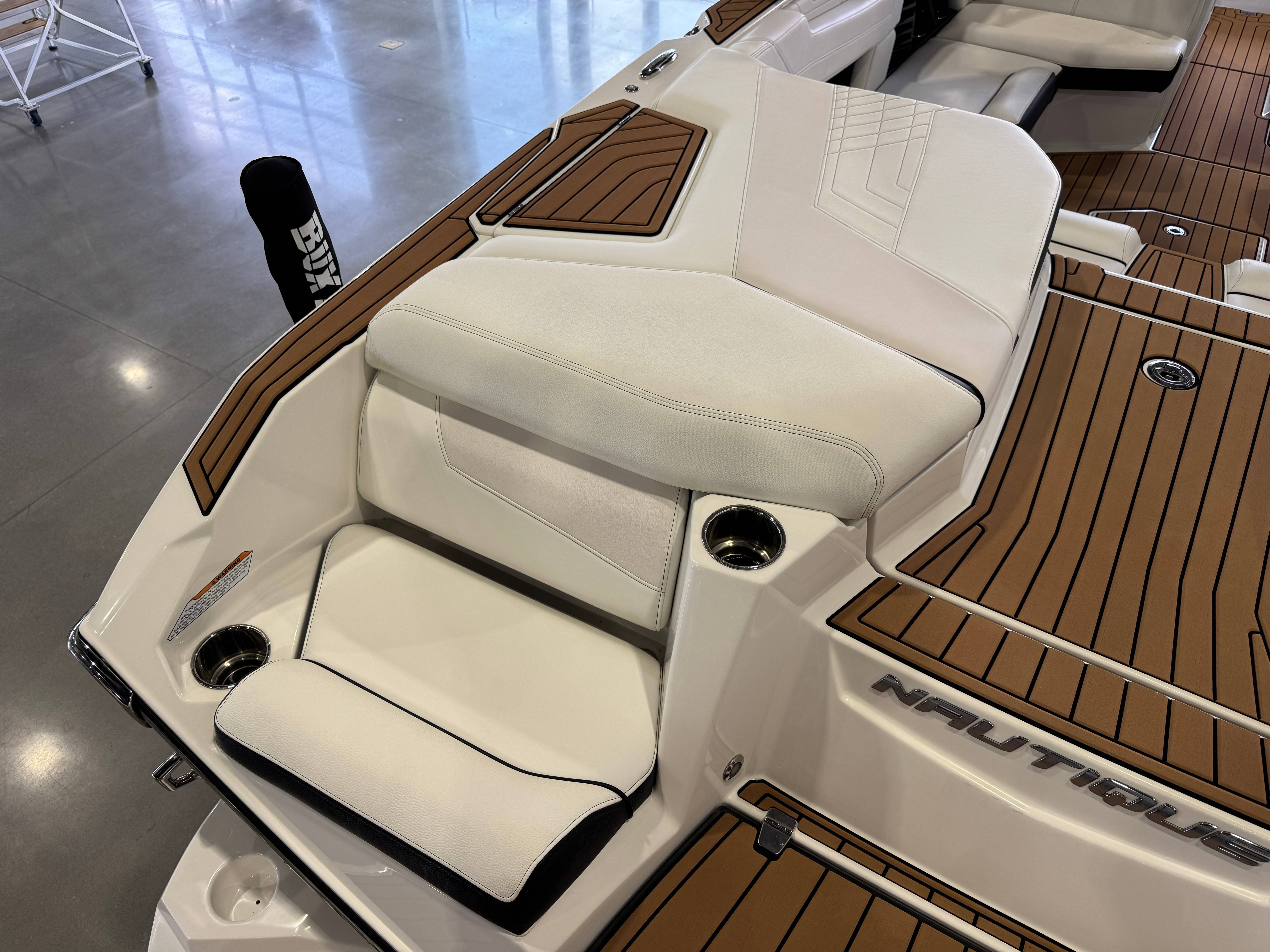 2021 Nautique Super Air Nautique G21