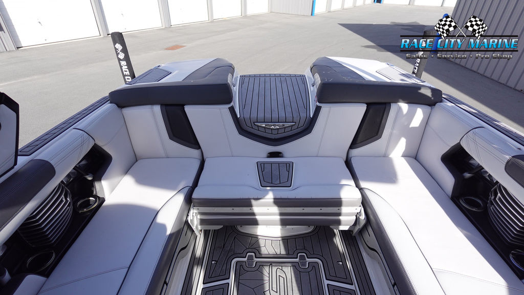 2017 Nautique G23