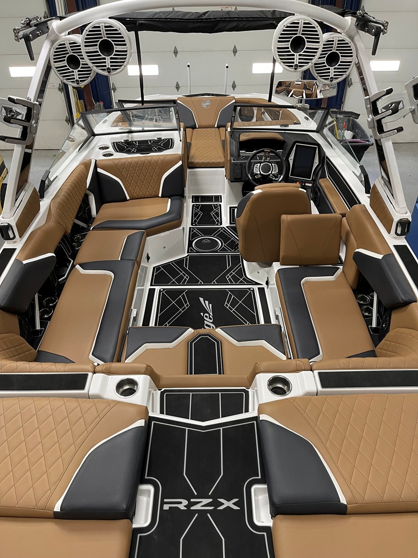 2022 Tige' 22RZX