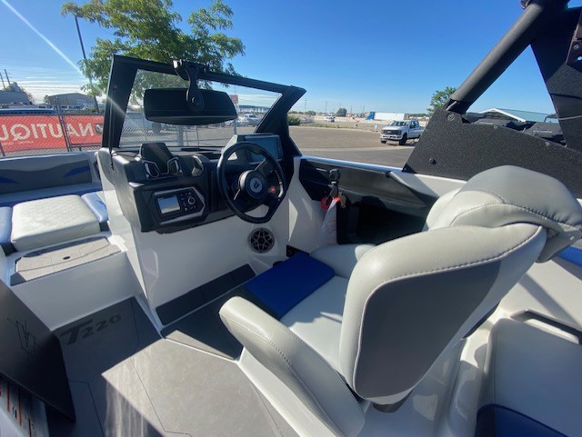 2022 Axis Wake Research T220