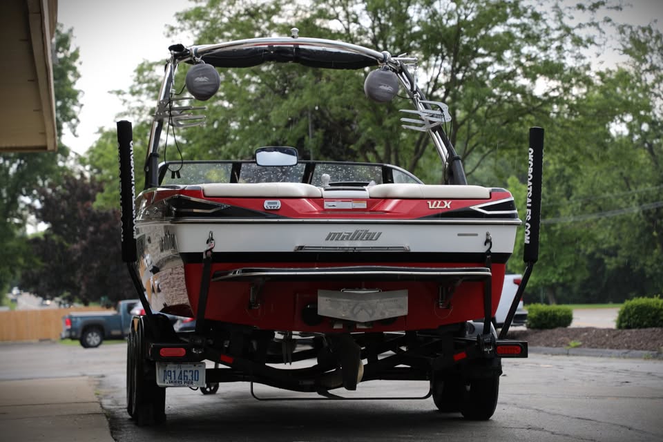 2010 Malibu 21 VLX Wakesetter - New Arrival!