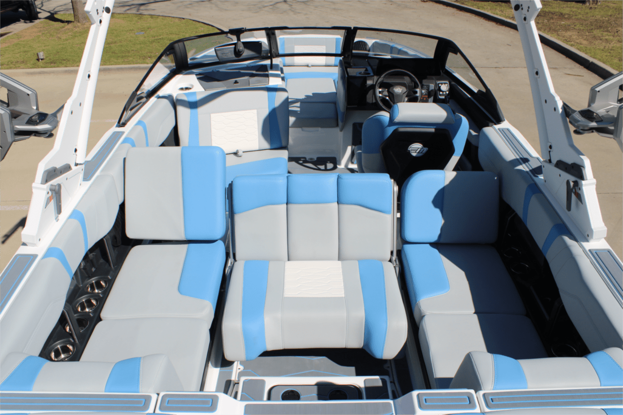 2025 Malibu 23 MXZ