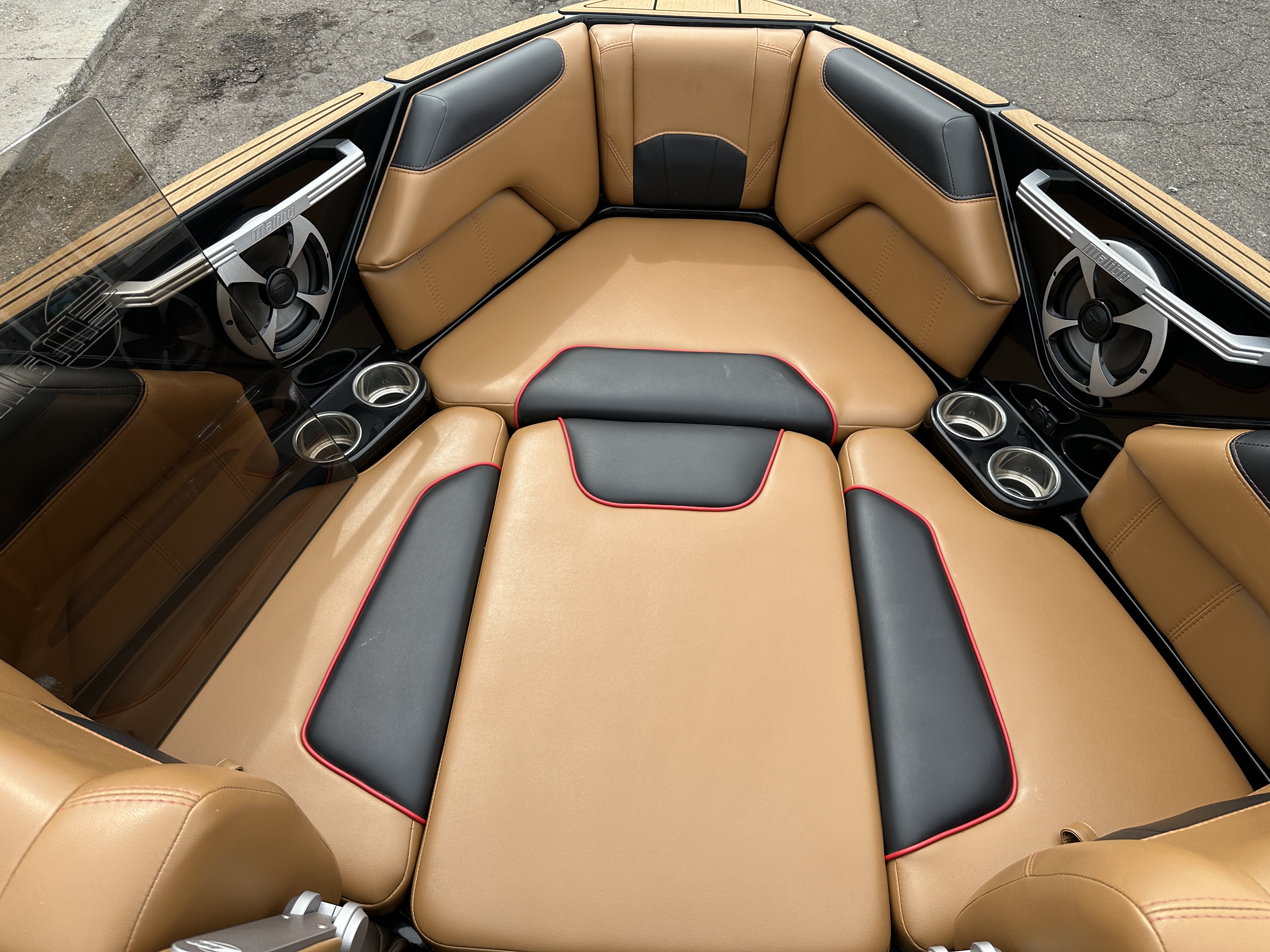 2019 Malibu Wakesetter 25 LSV