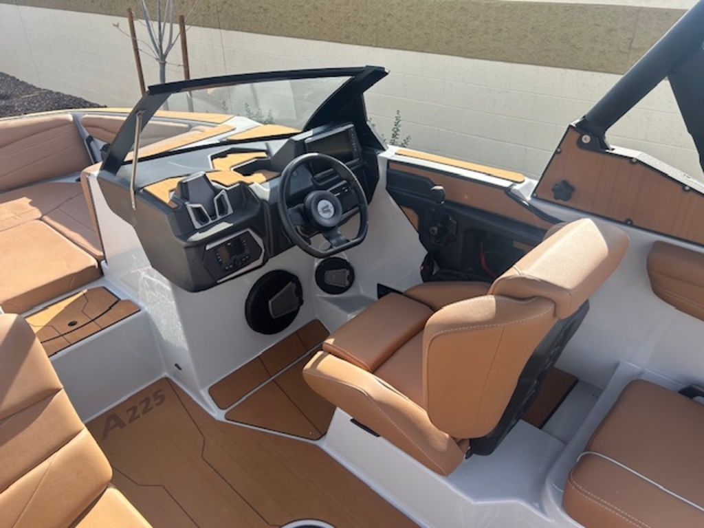 2025 Axis Wake Research A225