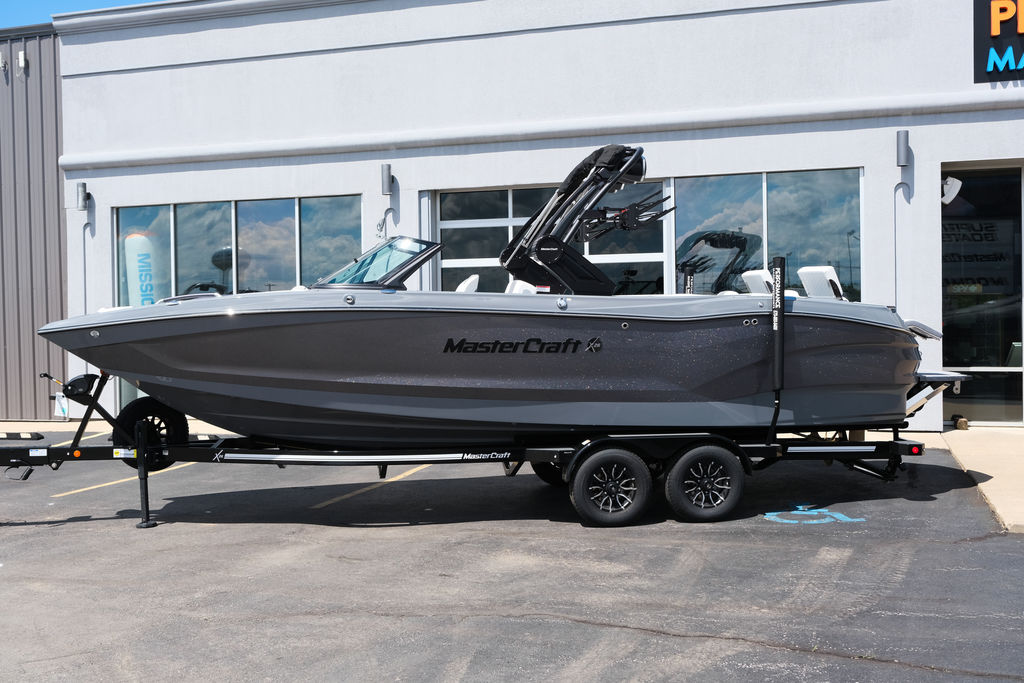 2025 MasterCraft X26