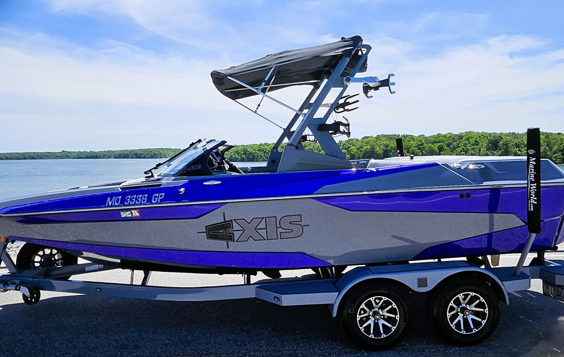 2021 Axis A20     Low Hours  Loaded with options