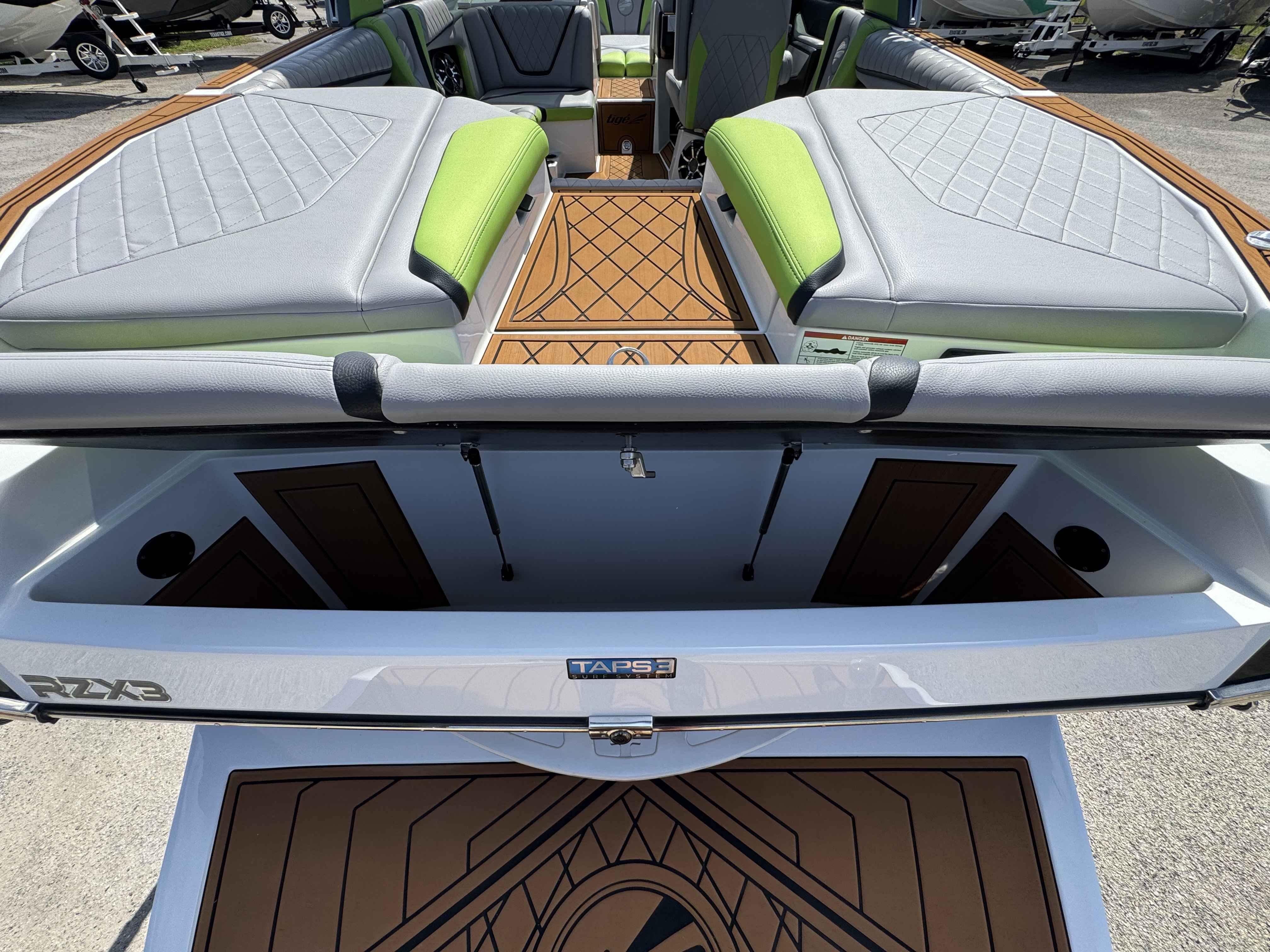 2019 Tige RZX3 Icon