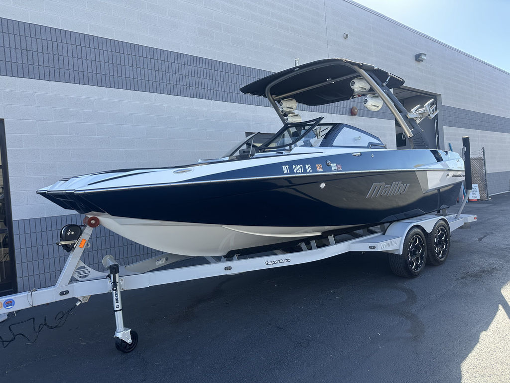 2020 Malibu Boats 22 MXZ
