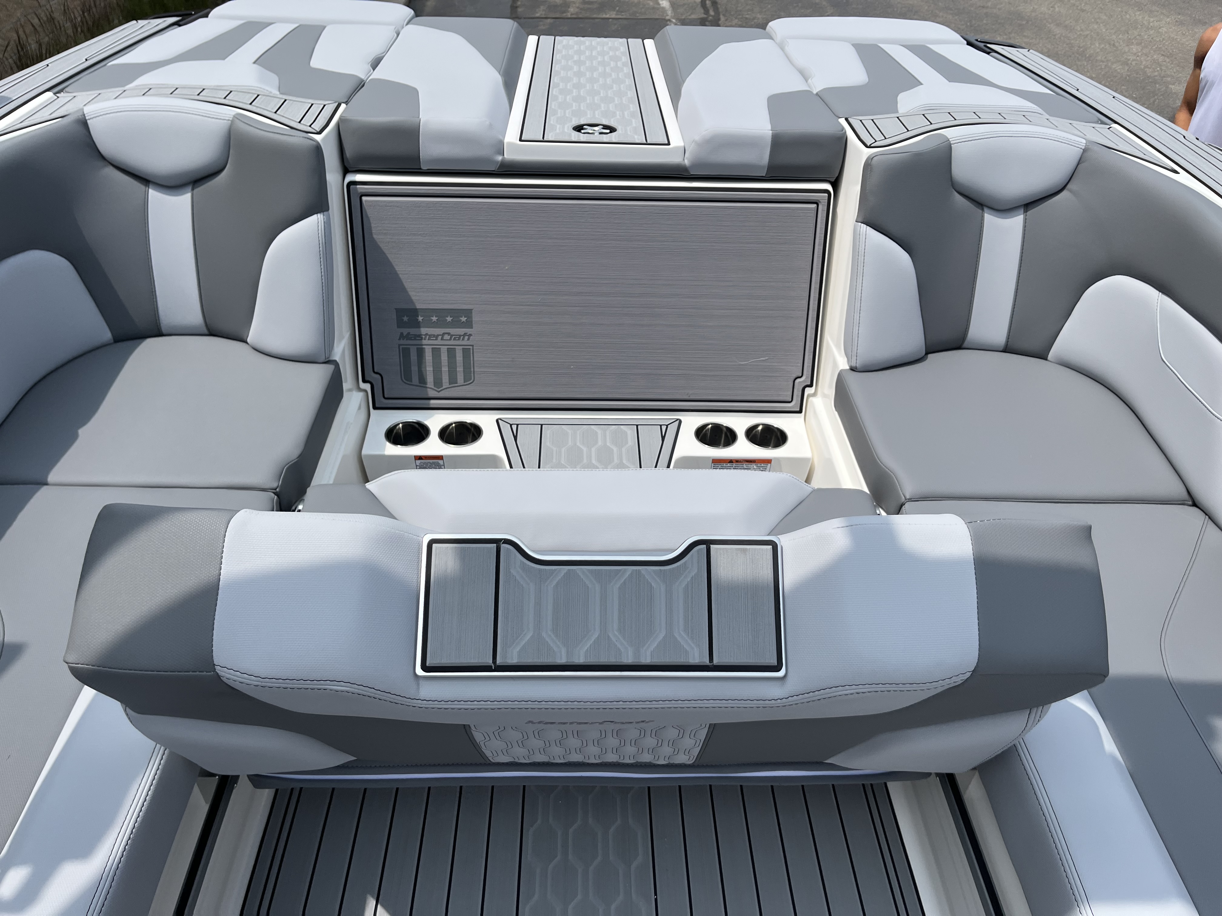 2024 MasterCraft XT25