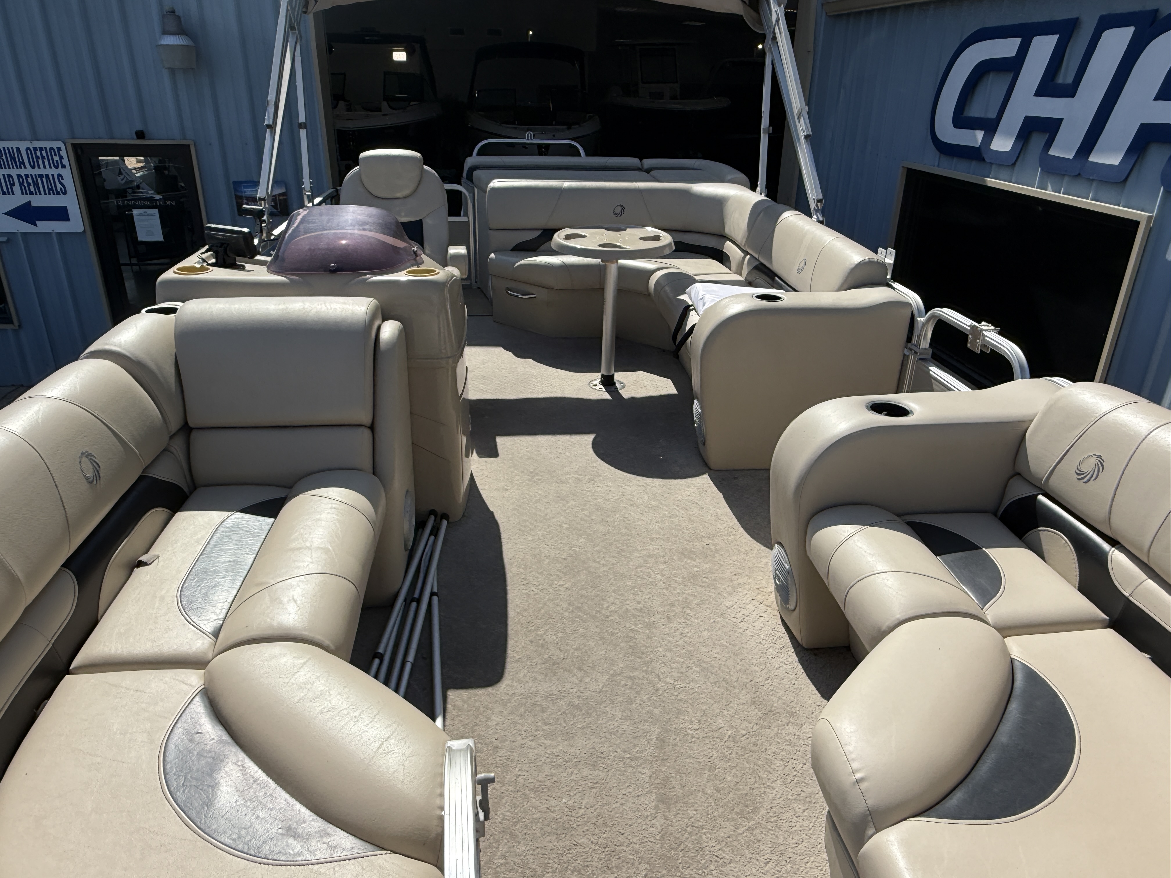 2015 Lowe SS210