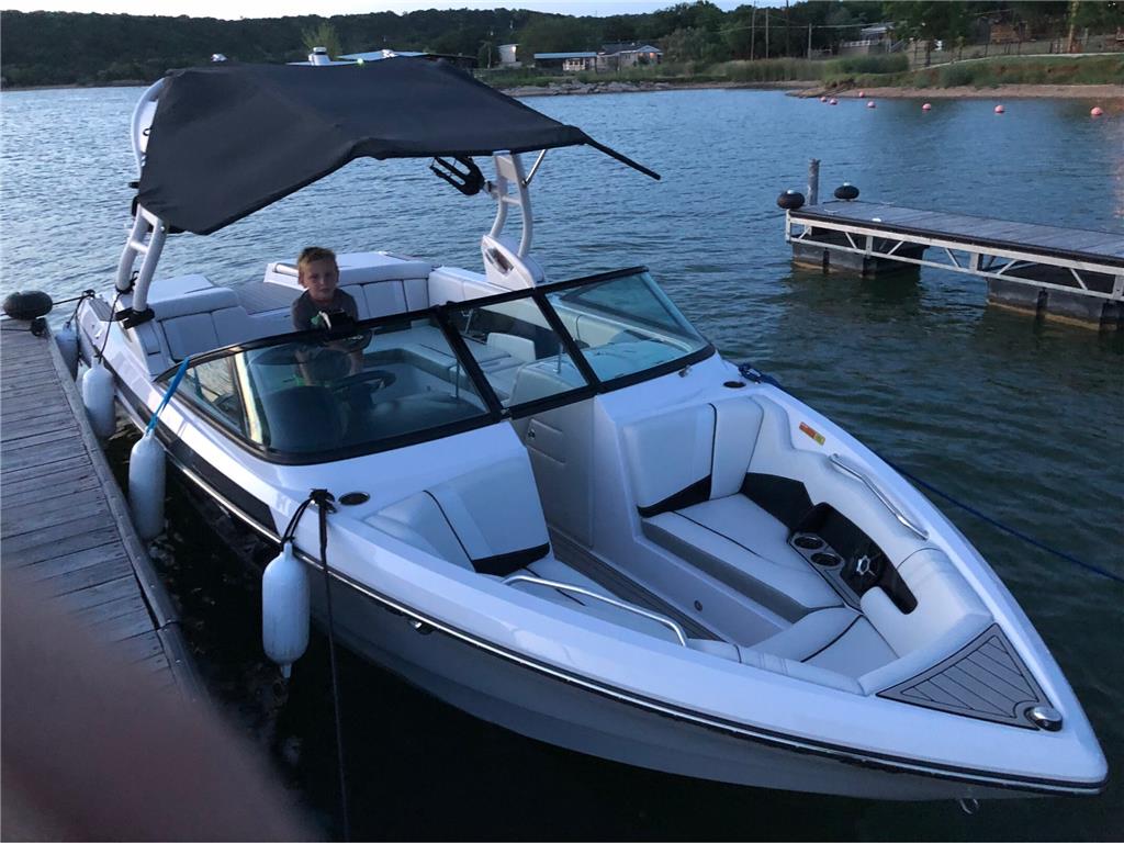 Super Clean 2014 Super Air Nautique 230 Icon
