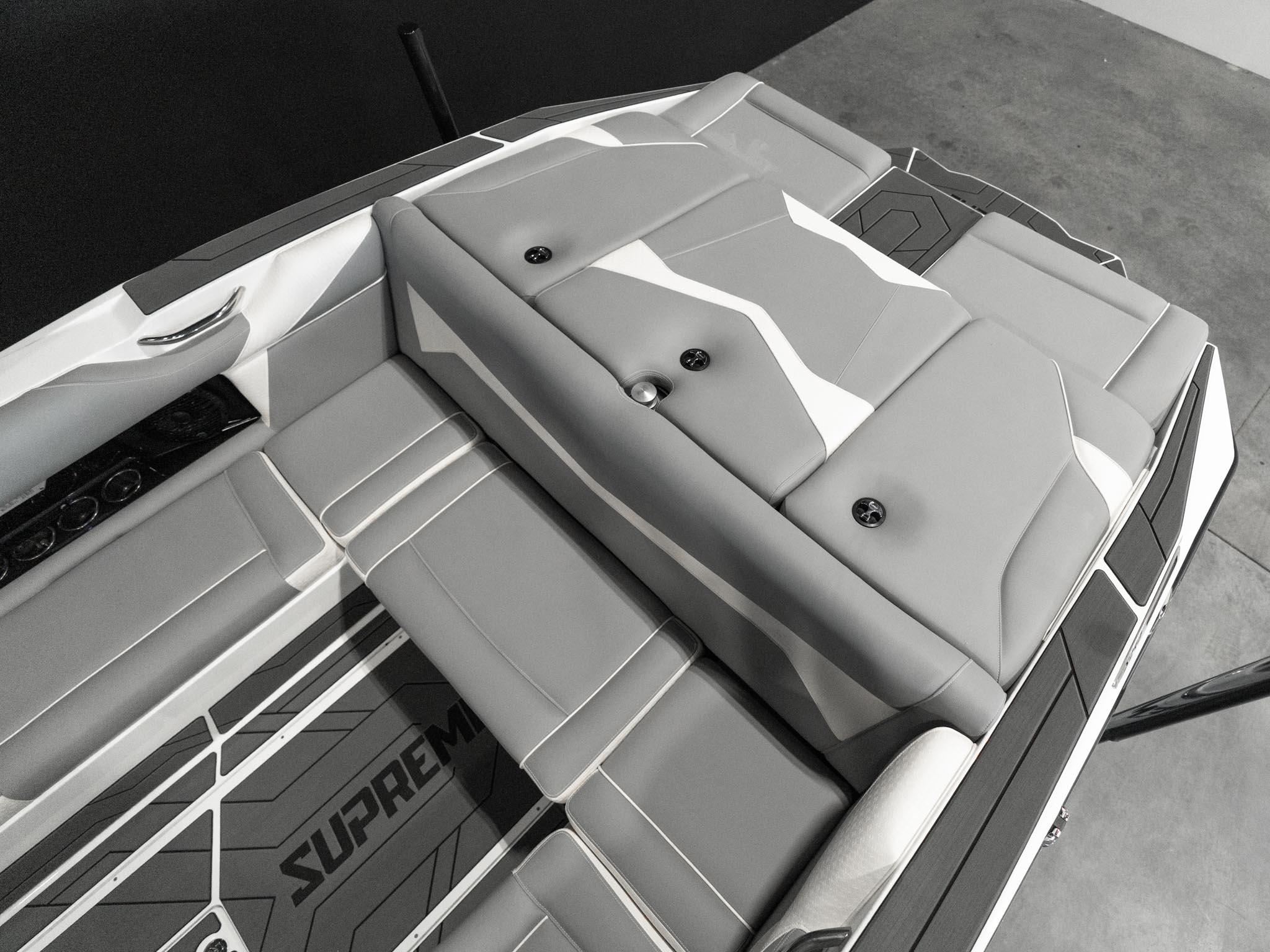 2025 Supreme S240 White / Gray Icon