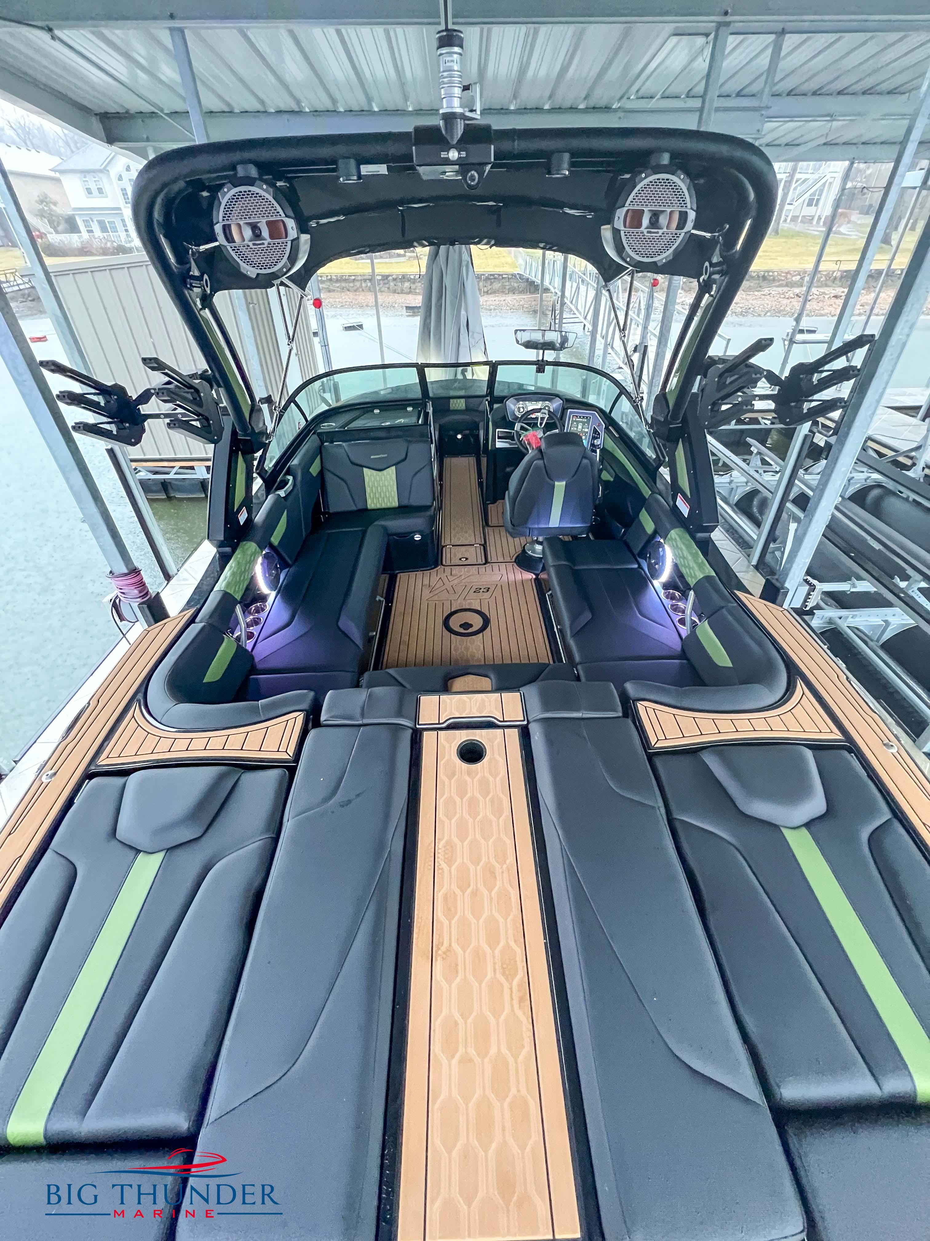 2022 Mastercraft XT23