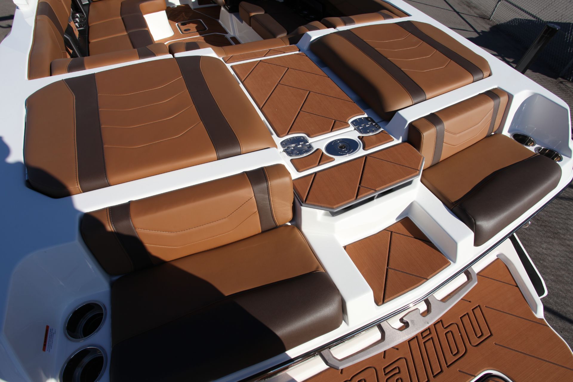  Malibu Wakesetter 23 LSV