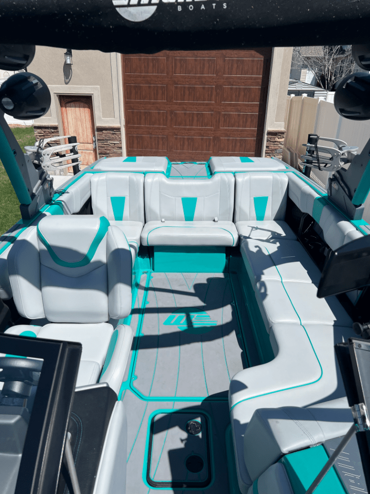2022 Malibu Wakesetter 23 LSV