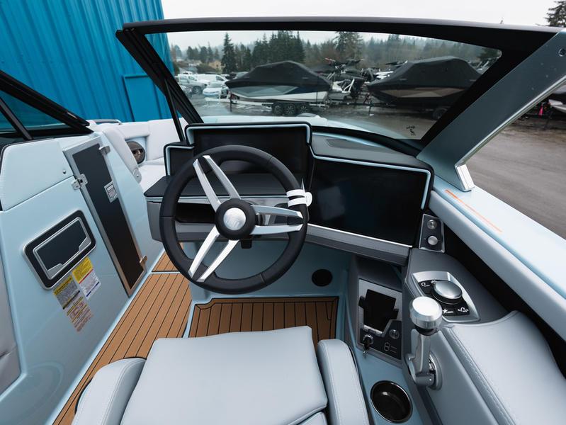 2025 MasterCraft X24