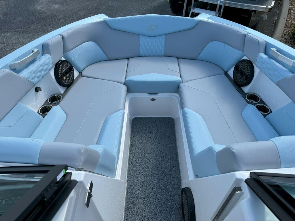 2024 MasterCraft XT24