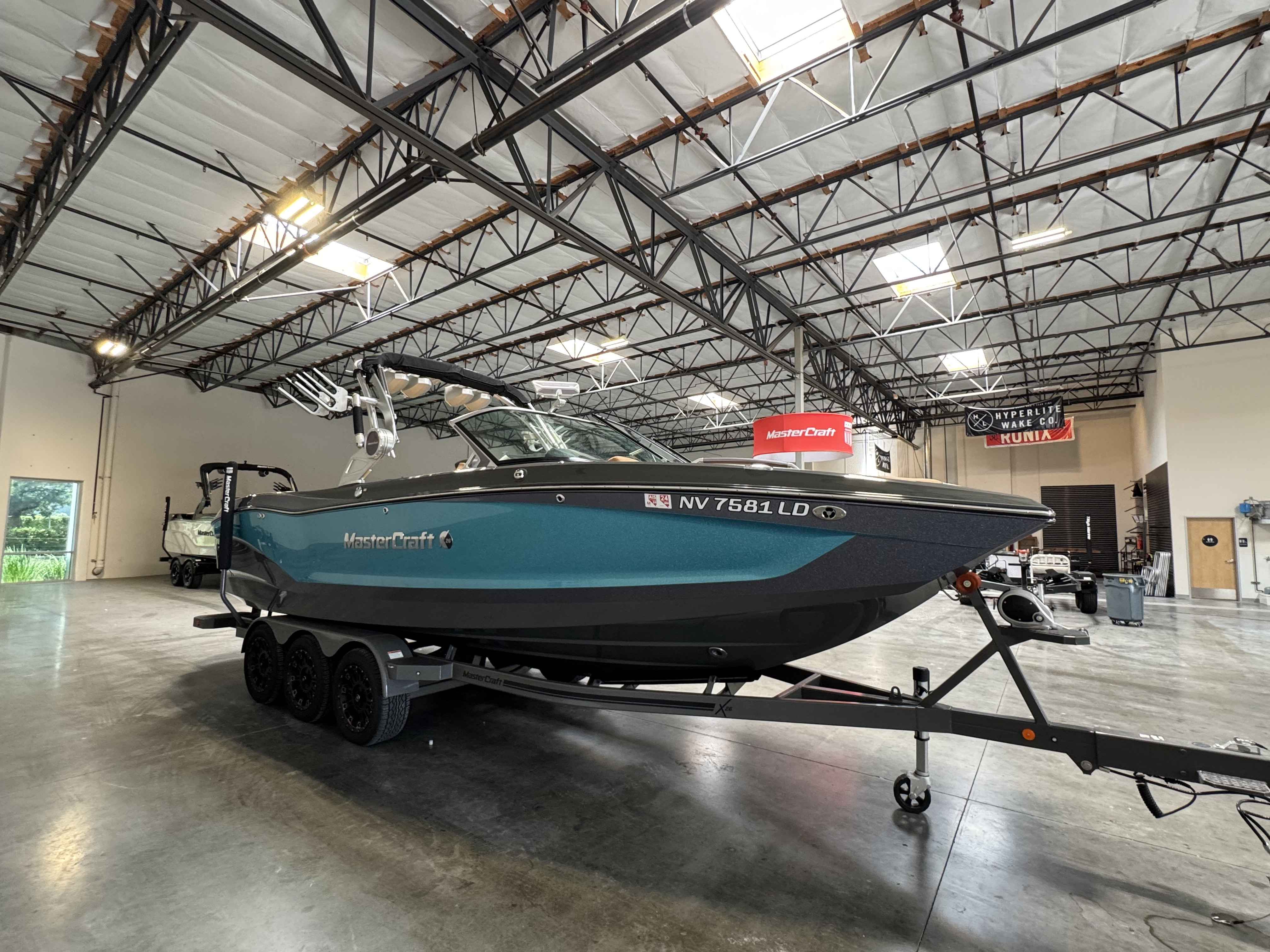 2021 MasterCraft X26