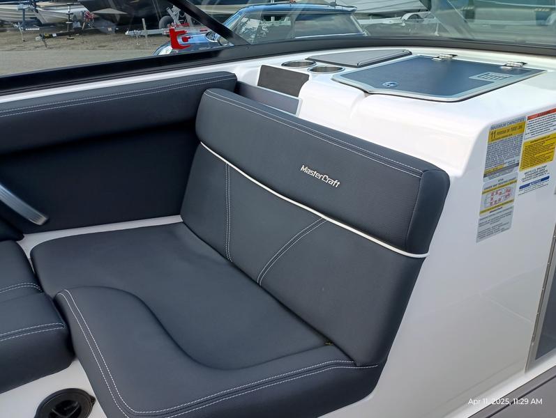 2021 MasterCraft XT20