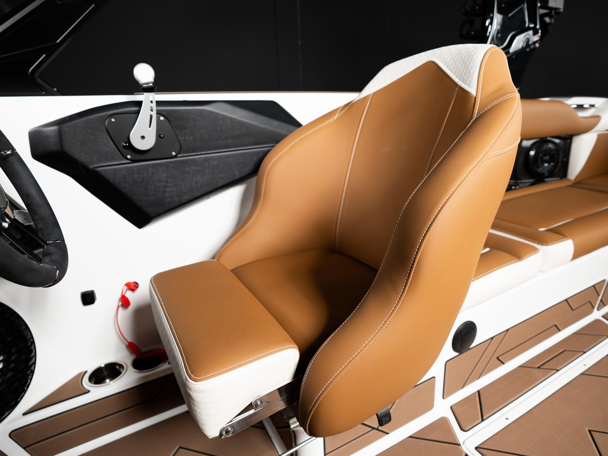 2025 Supreme S240 White Frost / Castano Brown Interior Icon