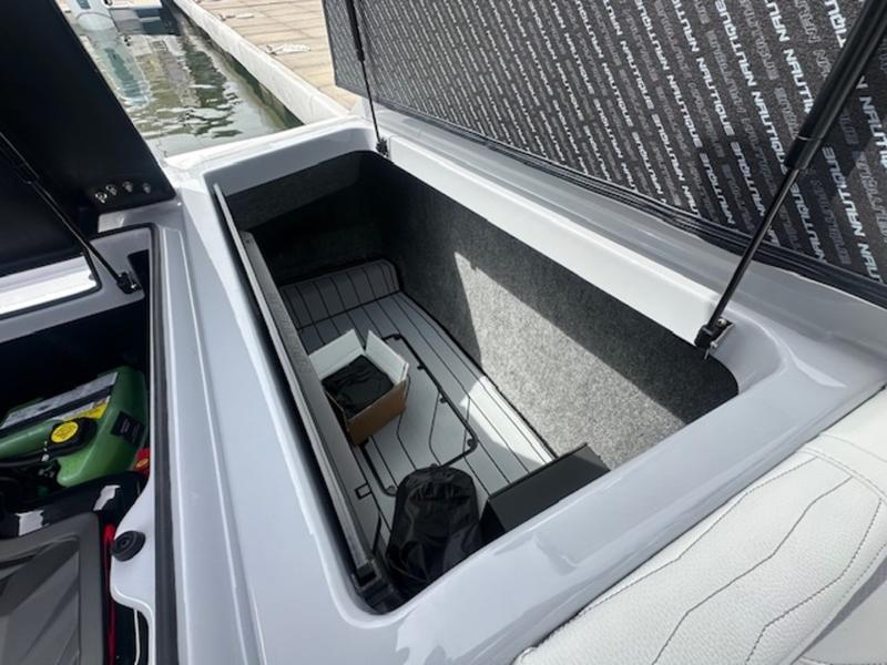 2025 Nautique G23