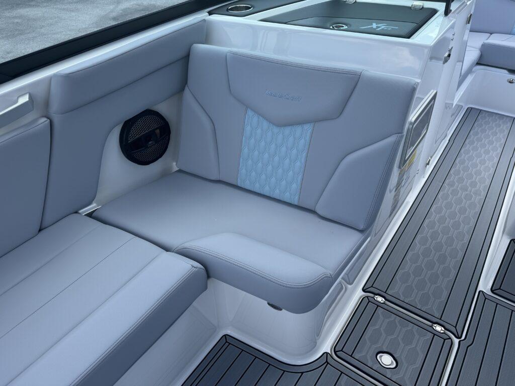 2025 MasterCraft XT22