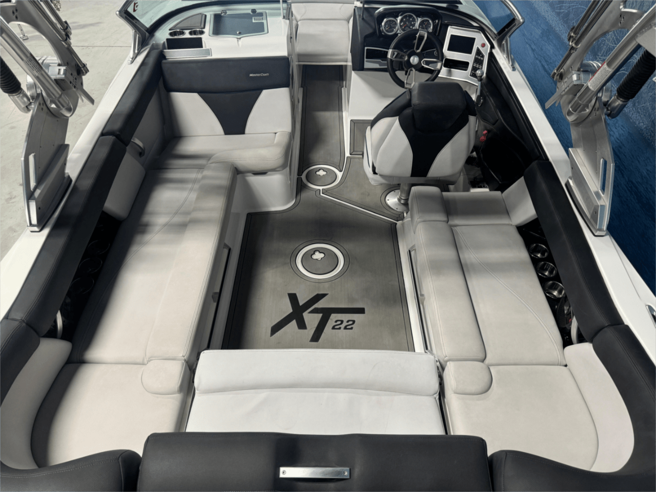 2019 MasterCraft XT22 #TDWPZ2