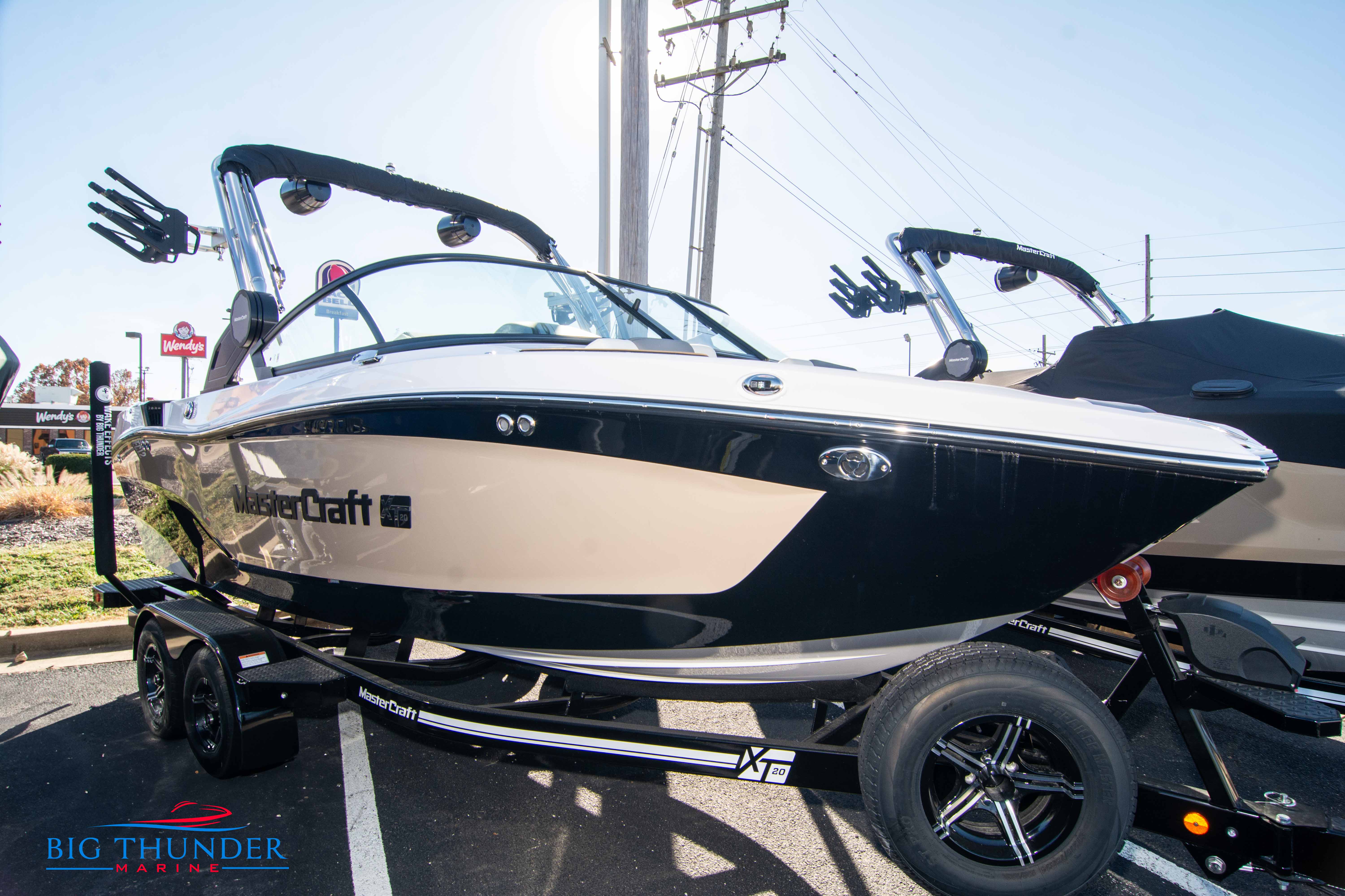 2023 Mastercraft XT20