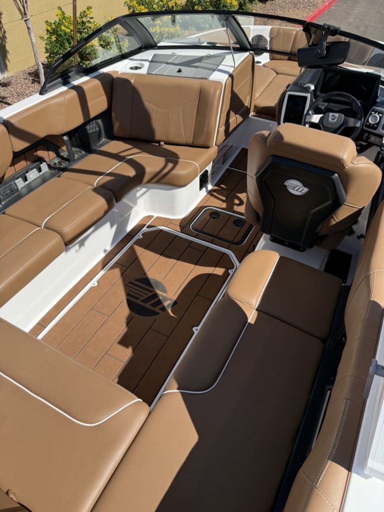 2022 Malibu Boats 23 MXZ