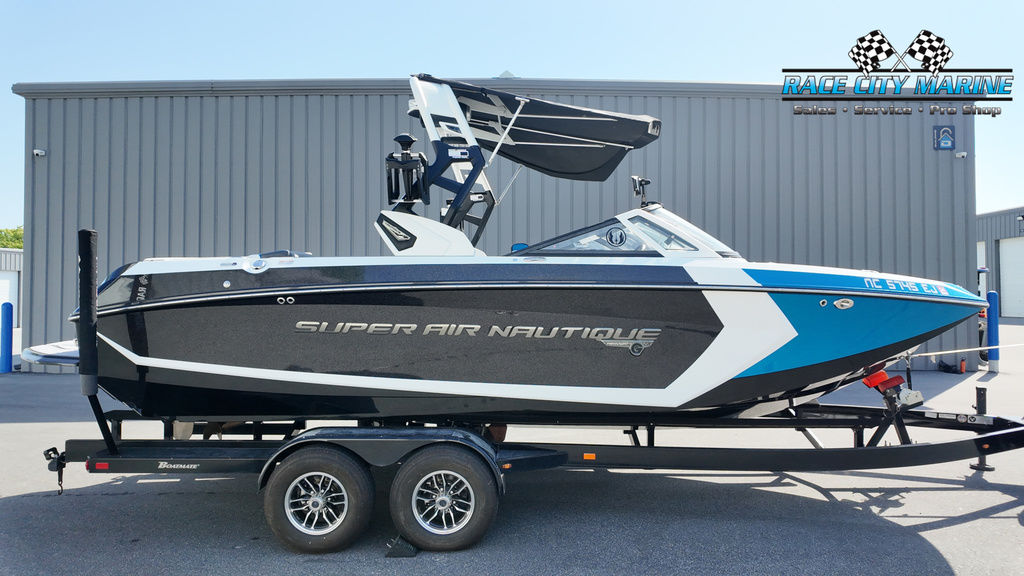 2018 Nautique G23