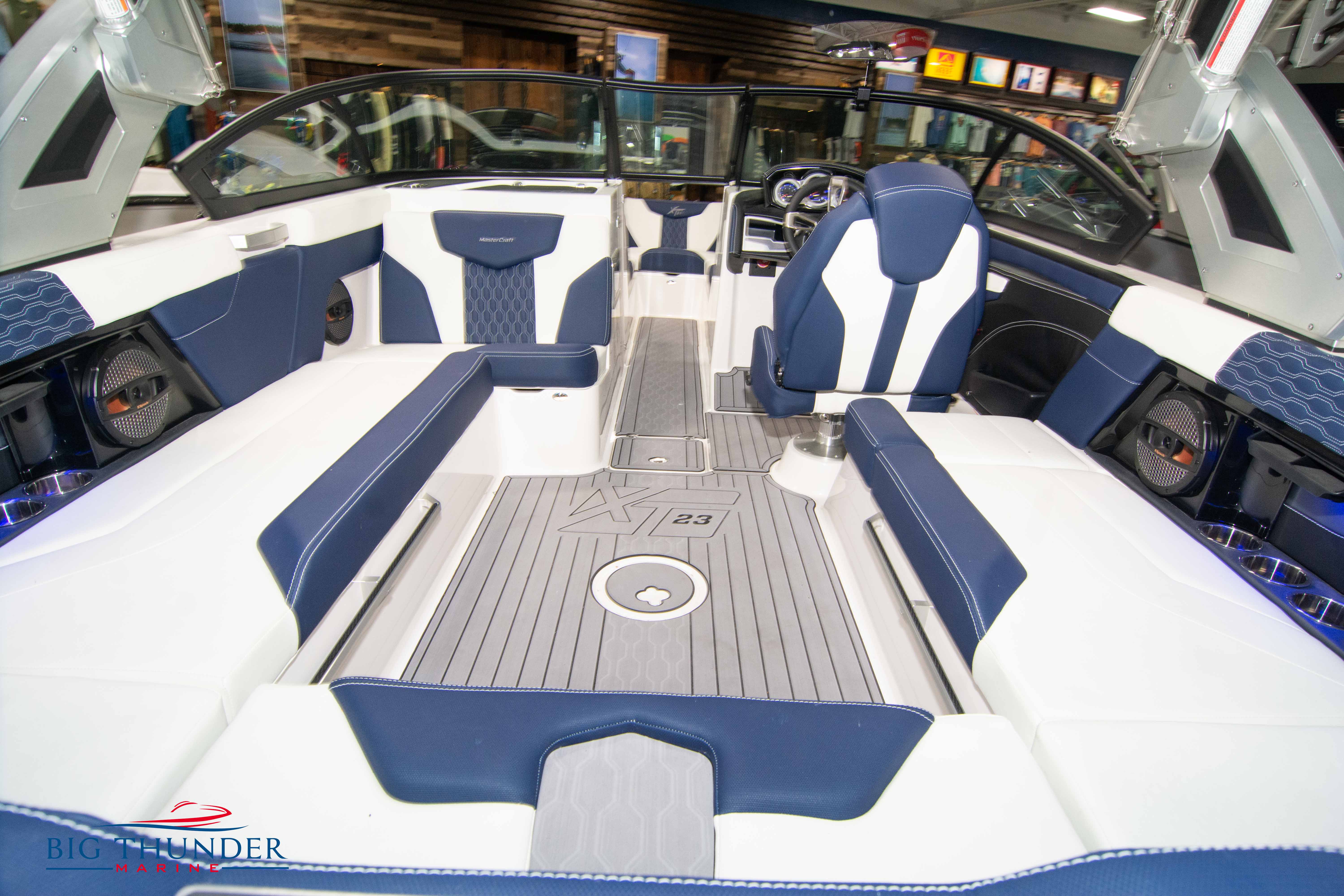 2023 Mastercraft XT23