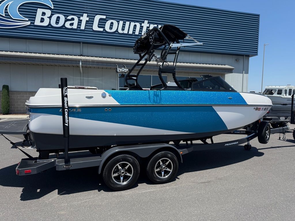 2017 Moomba Craz