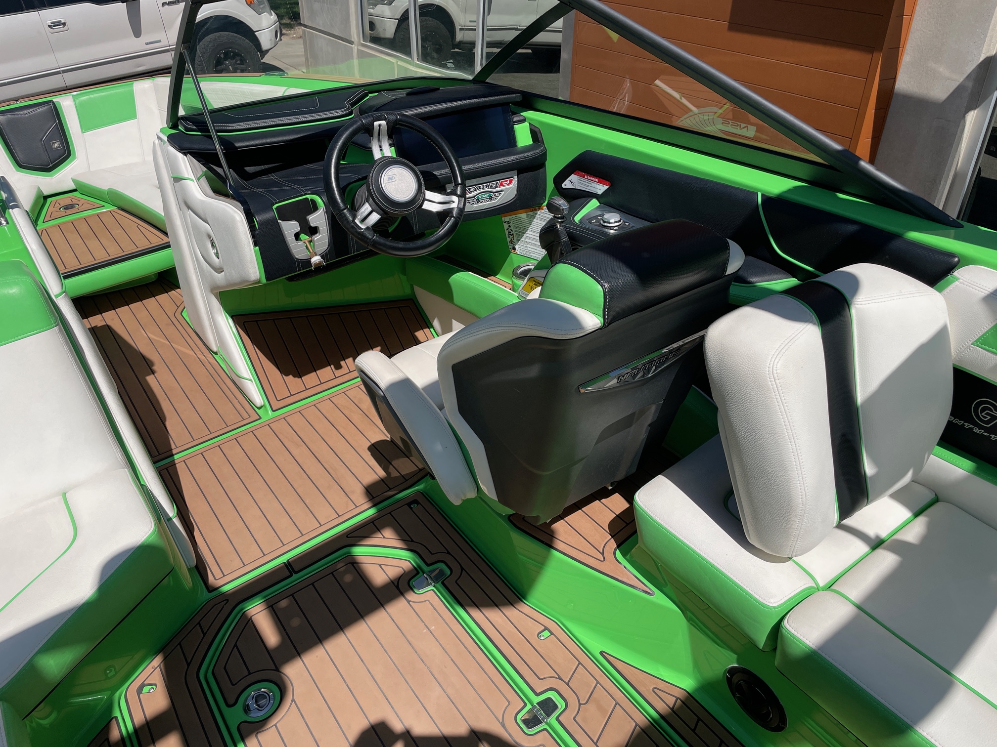 2018 NAUTIQUE G23 W/XR7 550HP SUPERCHARGED POWER PLANT