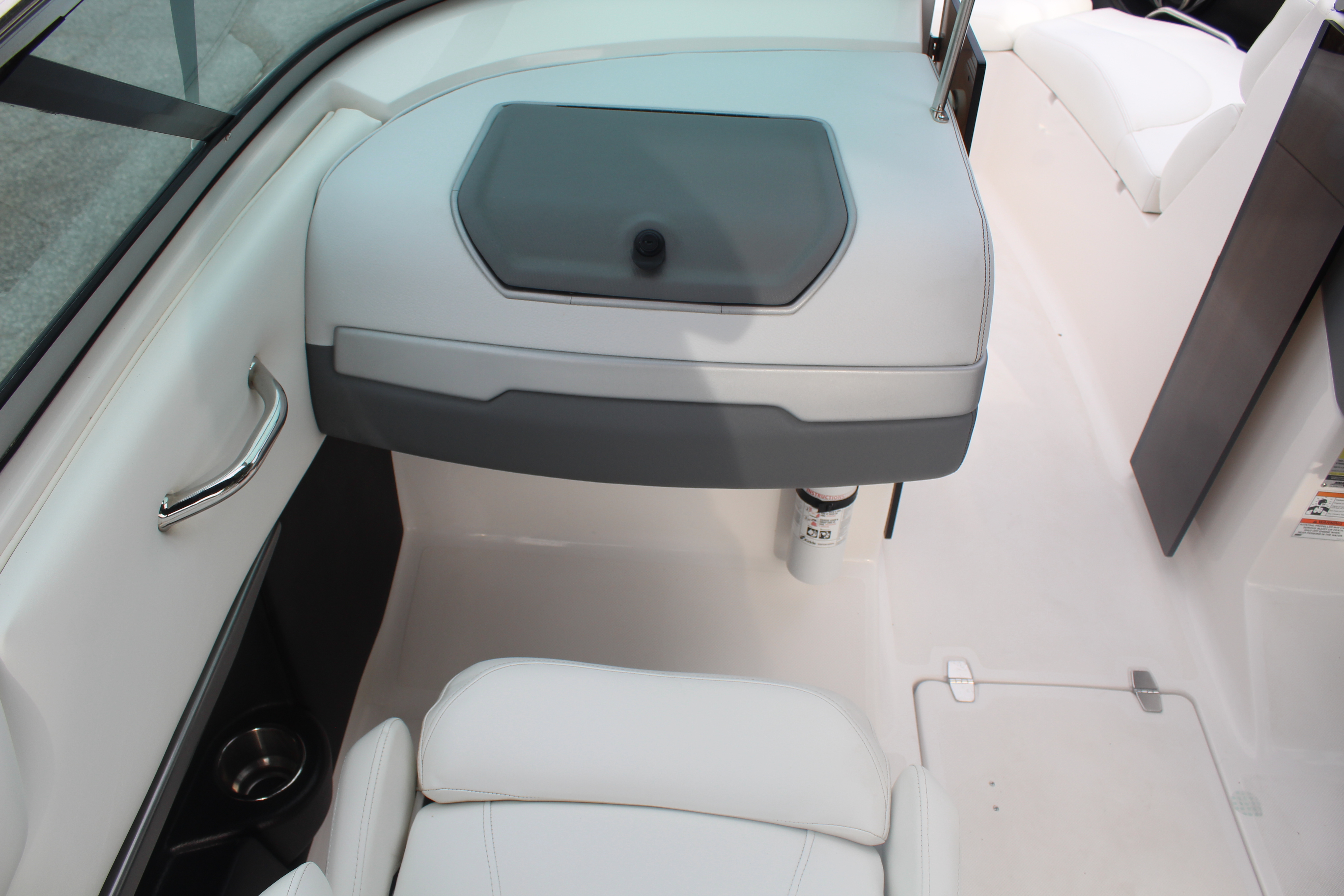 2012 Regal 2300