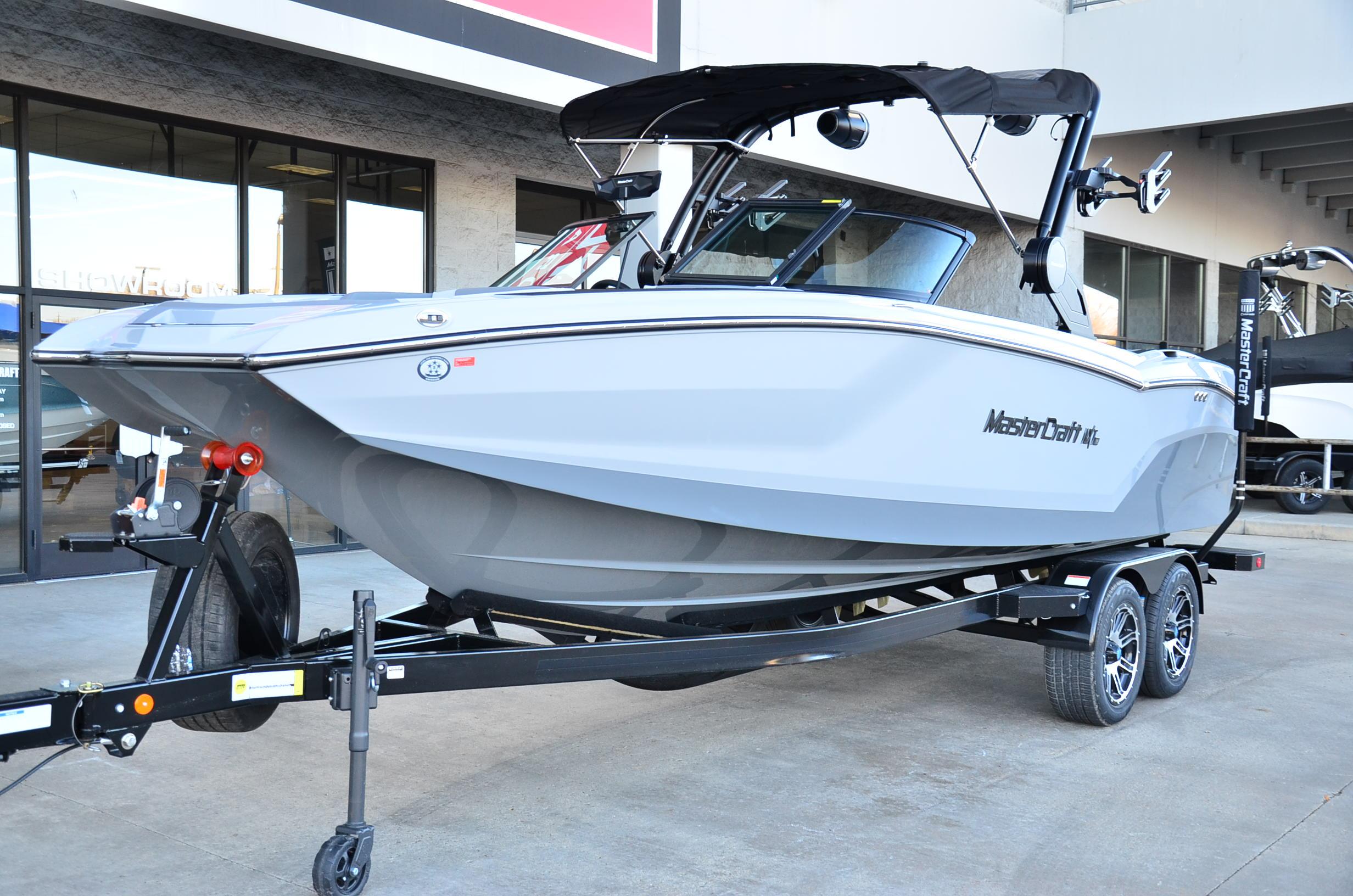 boat.Title